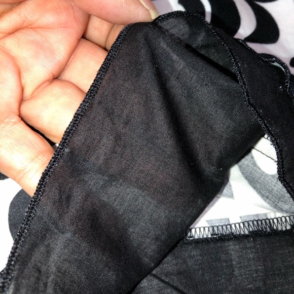 WHITE HOUSE BLACK MARKET SIZE 10 BLACK/WHITE ABSTACT PATTERN FULLY LINED SKIRT - Picture 4 of 9